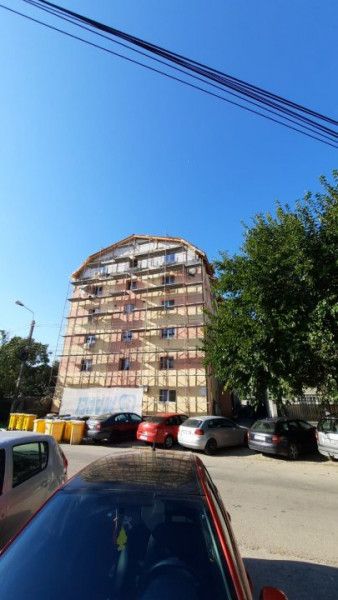 Garsoniera zona Complex str Mehadia - etaj 4/5 ocupabila imediat!