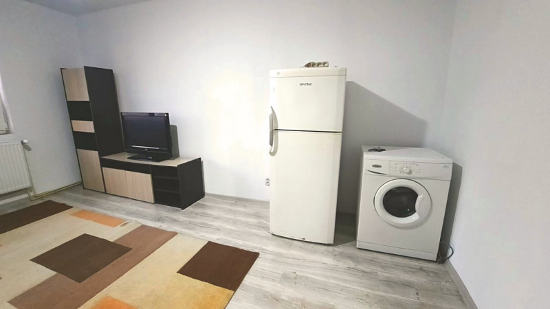 Garsoniera zona Complex str Mehadia - etaj 4/5 ocupabila imediat!