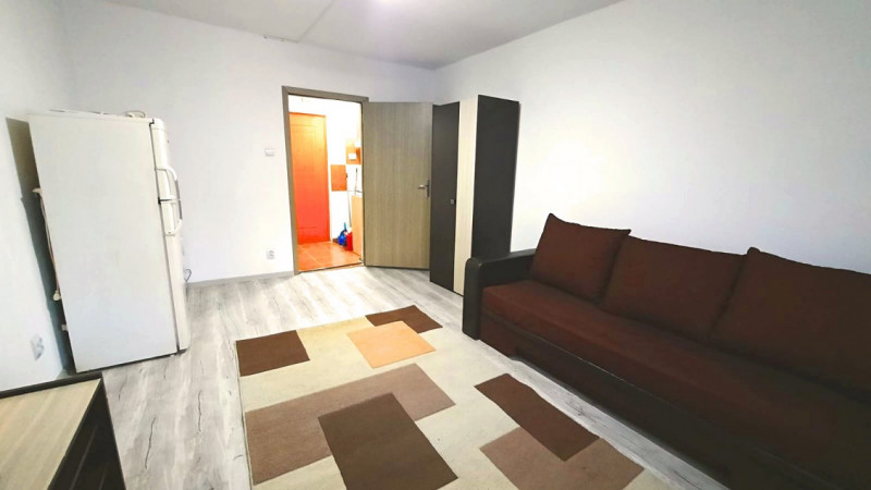 Garsoniera zona Complex str Mehadia - etaj 4/5 ocupabila imediat!