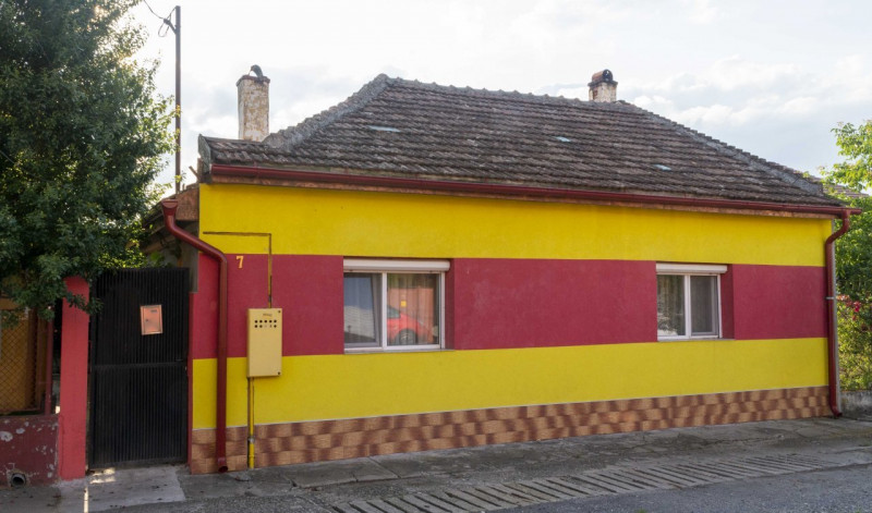 De vanzare casa 3 camere zona Crisan