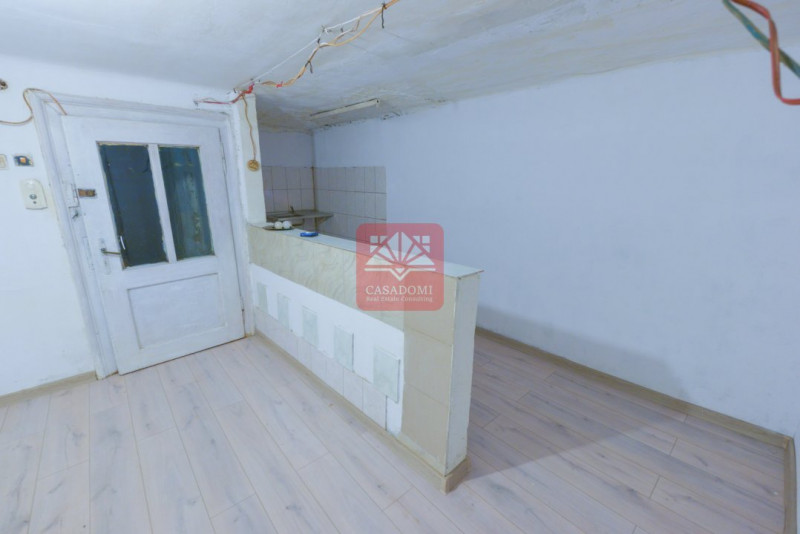 Apartament 1 Cameră la Demisol - Ideal Investiție