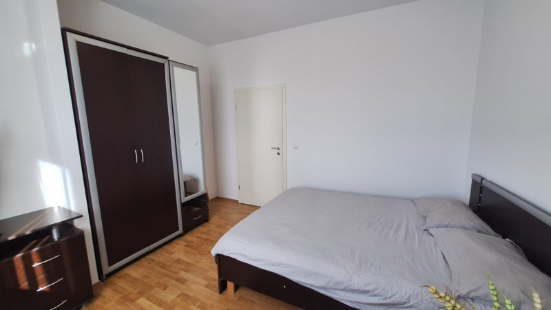 Apartament deosebit la doua minute de Complex bloc nou