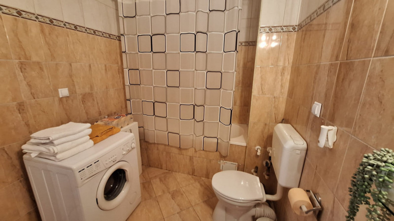 Apartament deosebit la doua minute de Complex bloc nou