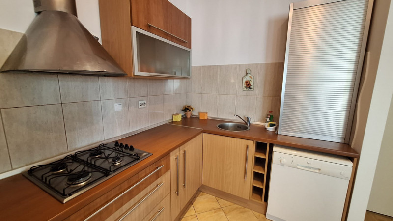 Apartament deosebit la doua minute de Complex bloc nou