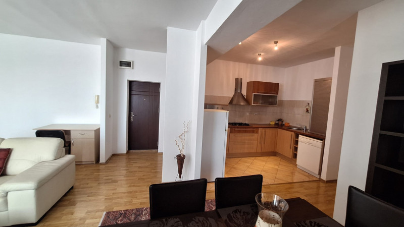 Apartament deosebit la doua minute de Complex bloc nou