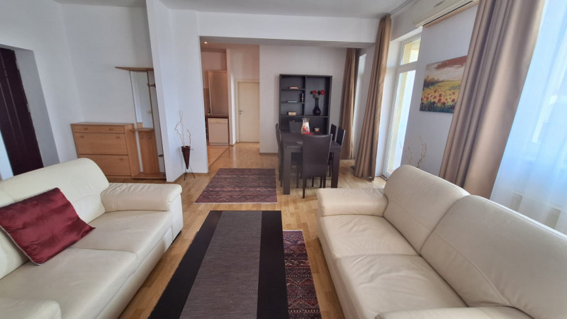 Apartament deosebit la doua minute de Complex bloc nou