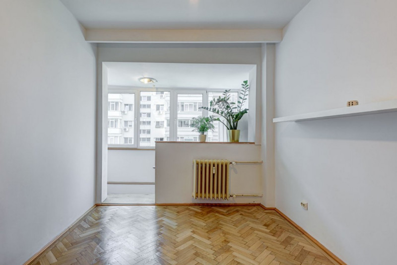 Apartament de 3 camere cu 2 bai, Bd. Ferdinand - Avrig, comision 0%!