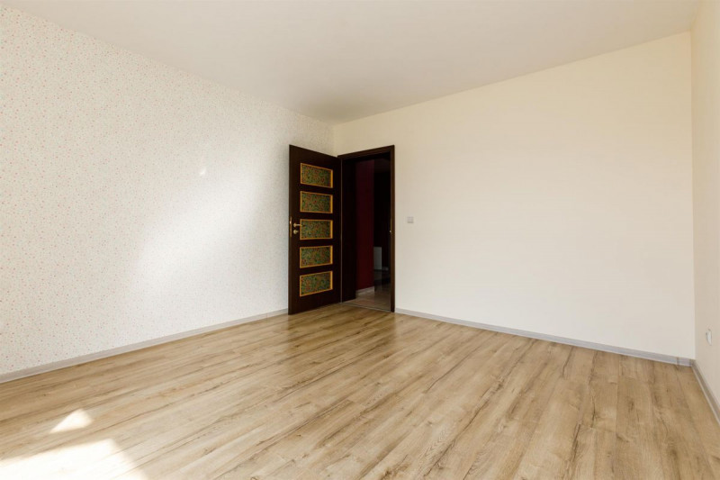 3 camere confort I bloc din 2008 zona Girocului (Plăvăț II) cu 0% comision!