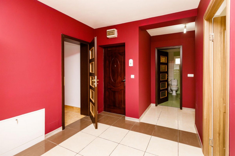 3 camere confort I bloc din 2008 zona Girocului (Plăvăț II) cu 0% comision!