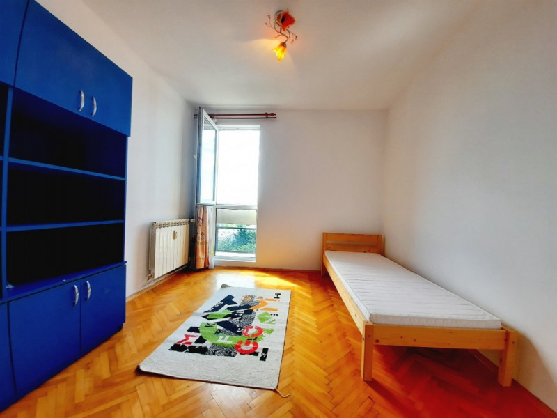 Apartament 3 camere B-dul.1 Decembrie 1918 Faur Poarta 4, Auchan Titan