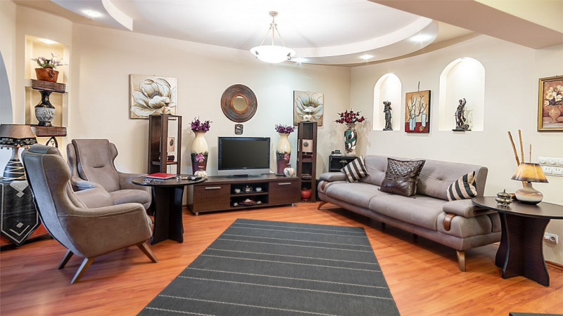 Apartament superb - Living 30 mp.