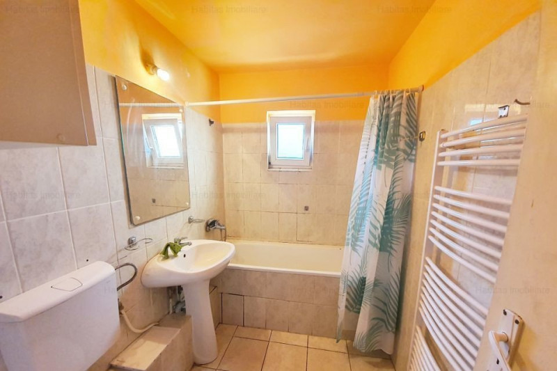  Apartament 3 camere cu garaj, strada Jupiter, Zorilor  