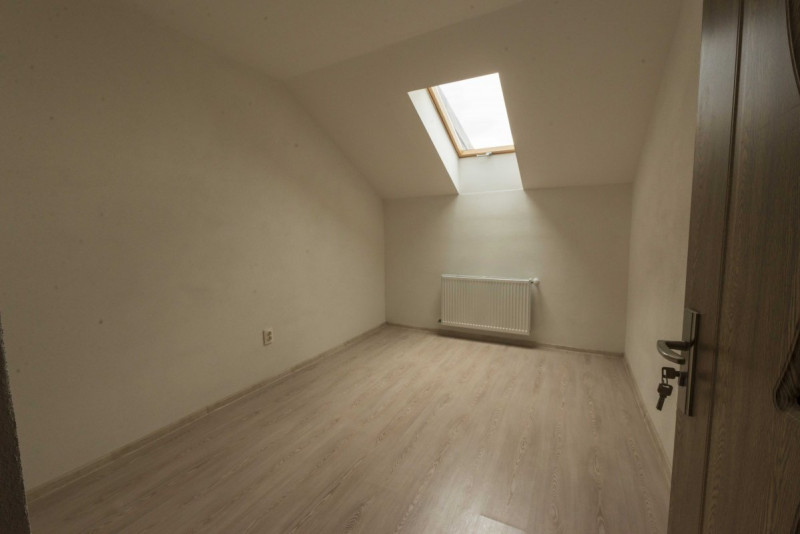 De vanzare apartament 3 camere Girocului