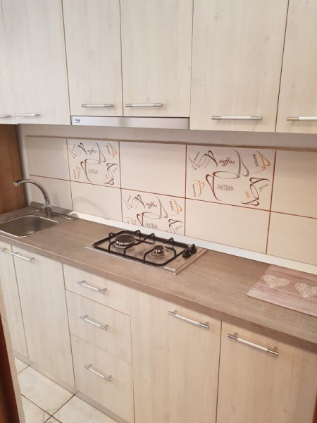 Garsoniera la parter zona Steaua - Fratelia - ocupabila din 01 Iunie!