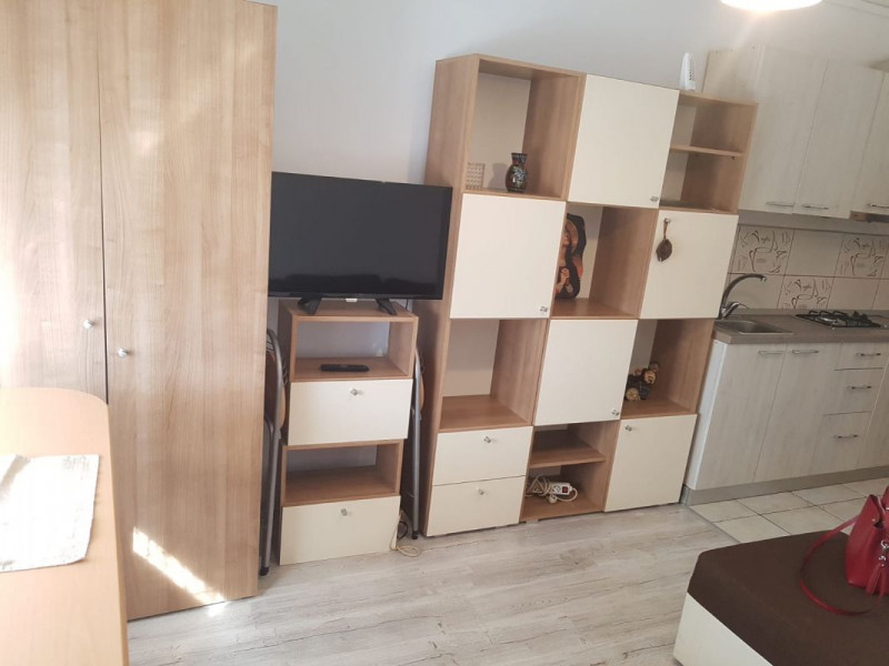 Garsoniera la parter zona Steaua - Fratelia - ocupabila din 01 Iunie!