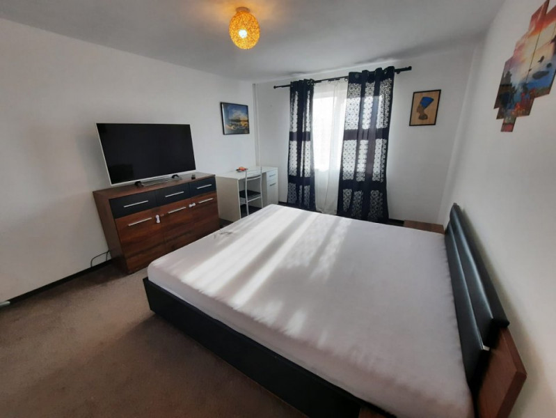 Apartament 1 camera decomandata zona Shoping City Sagului, mobilat complet