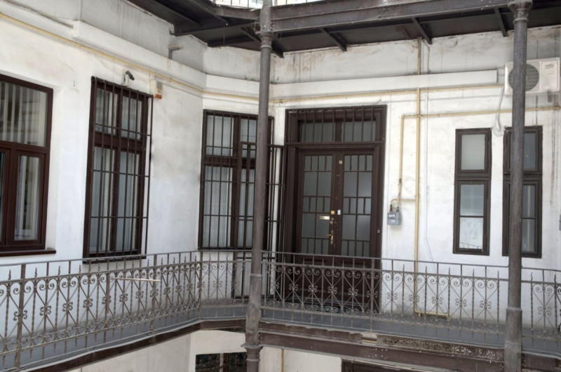 Apartament 5 camere ideal birouri -Piata Unirii