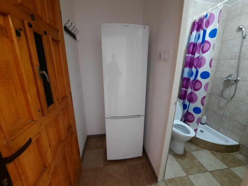 Garsonieră parter, amenajata zona Sagului - Dambovita - 170 euro 