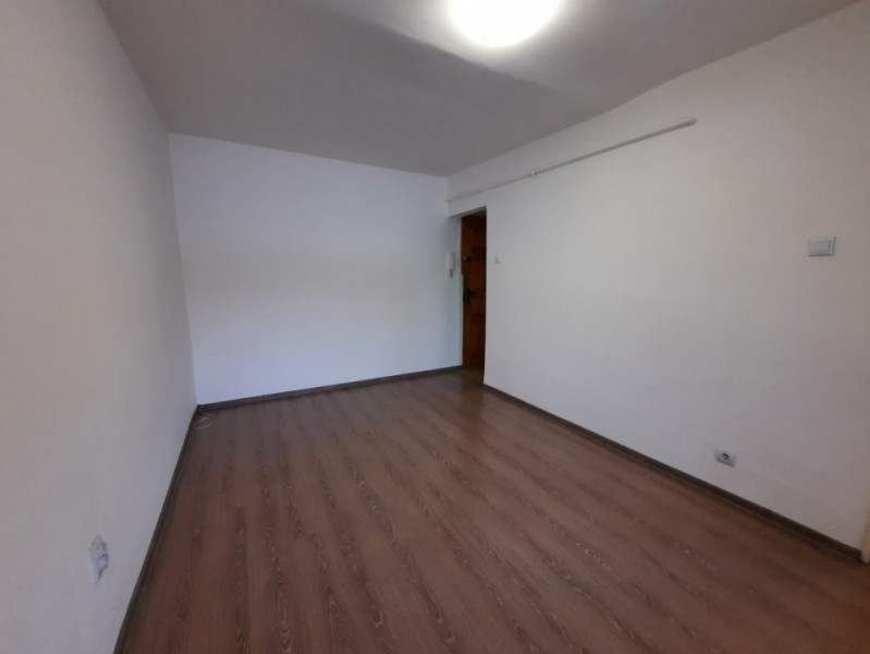 Garsonieră parter, amenajata zona Sagului - Dambovita - 170 euro 