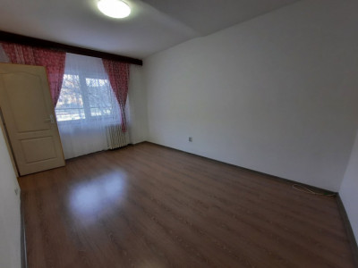 Garsonieră parter, amenajata zona Sagului - Dambovita - 170 euro 