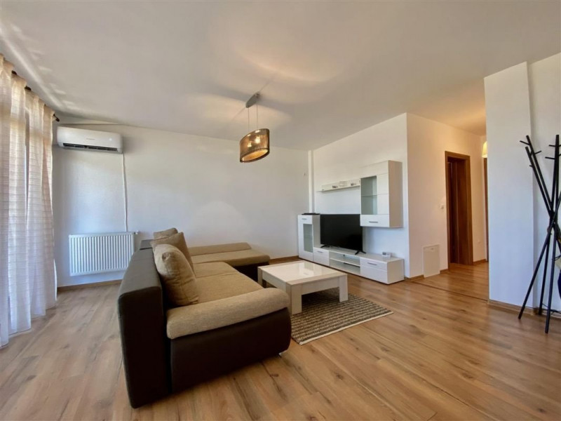 Apartament 3 camere, Hotel IQ - V533