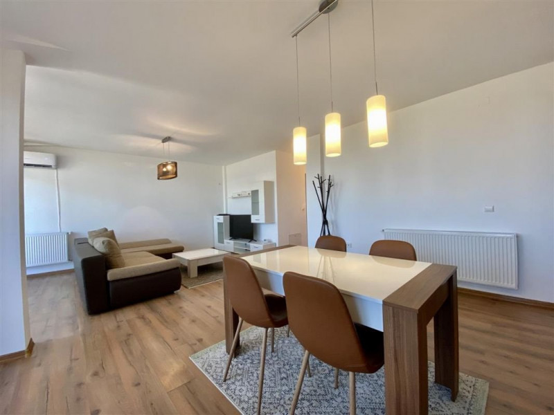 Apartament 3 camere, Hotel IQ - V533