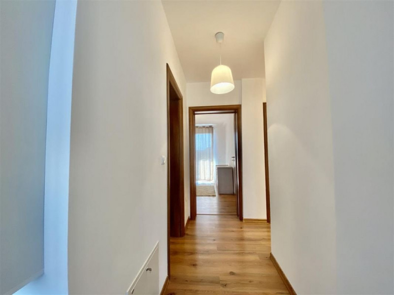 Apartament 3 camere, Hotel IQ - V533