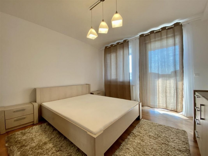 Apartament 3 camere, Hotel IQ - V533