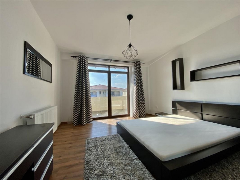 Apartament 3 camere, Hotel IQ - V533