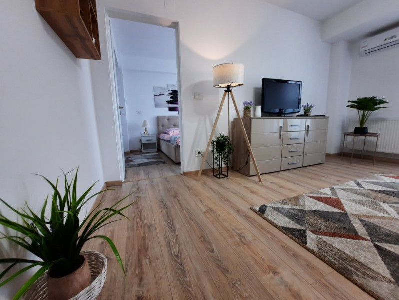 Regim Hotelier, Bloc nou zona Lipovei, 2 camere amenajat lux