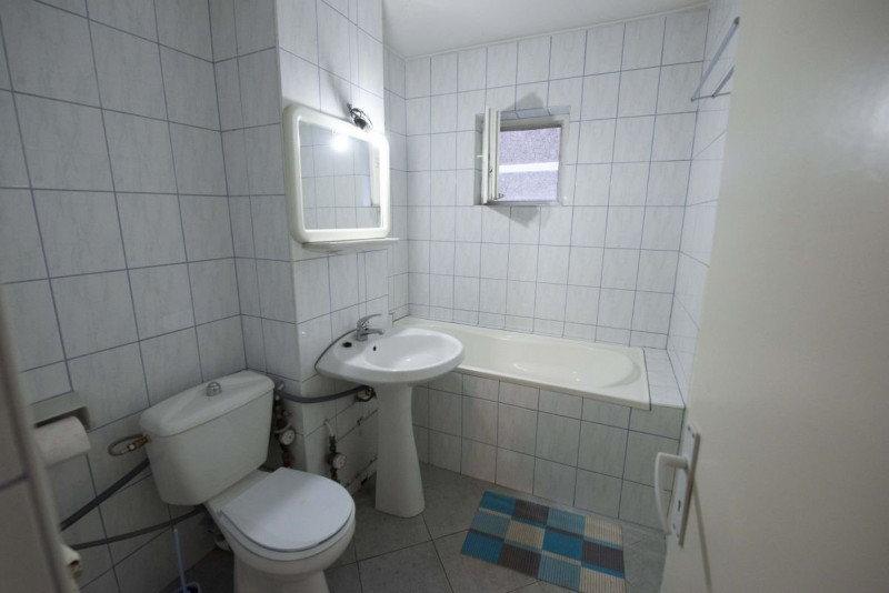 De Vanzare - Apartament 3 camere (Zona Aradului)