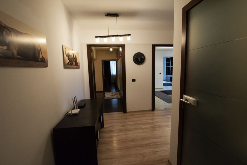 Apartament cu 4 camere (Zona Dorobanţilor) | Comision 0% 