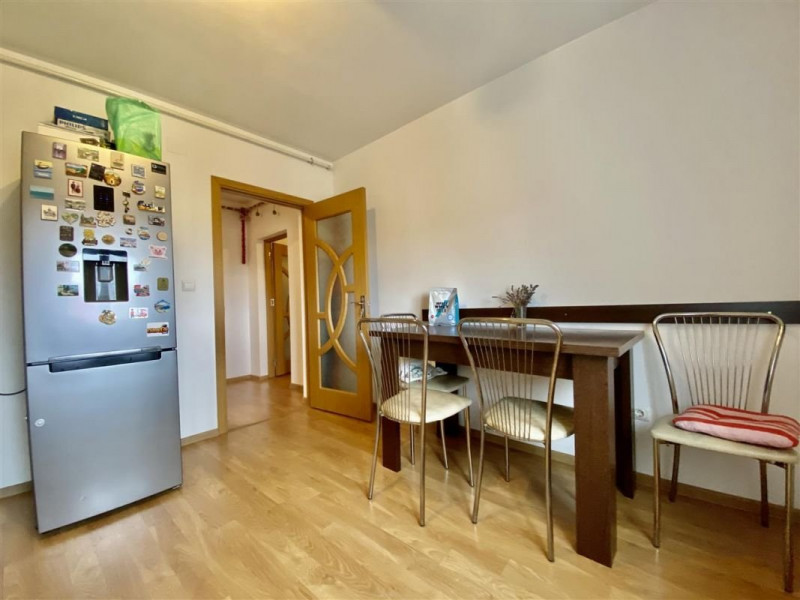 Apartament 3 camere, 76 mp, mobilat complet - ID V465