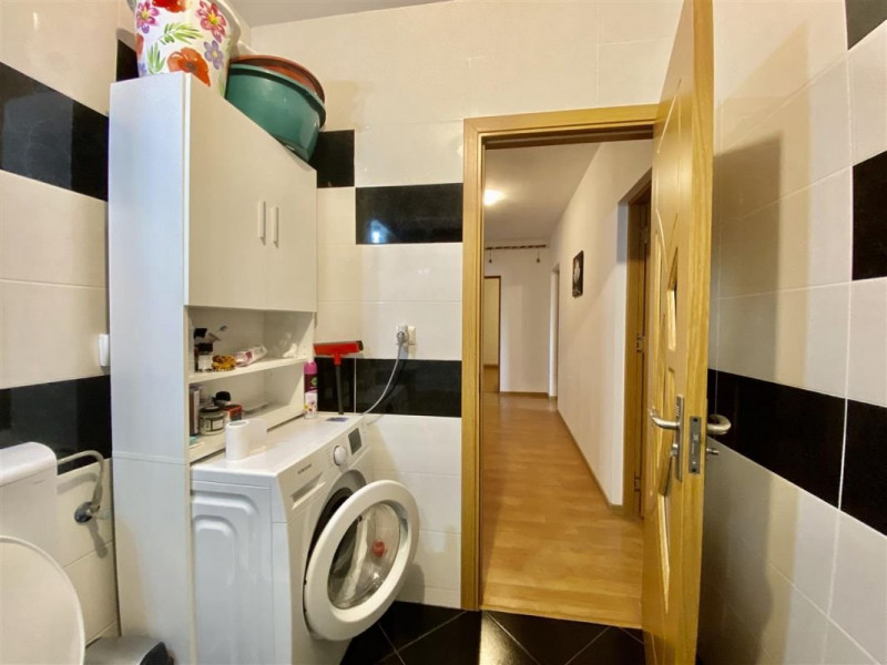 Apartament 3 camere, 76 mp, mobilat complet - ID V465