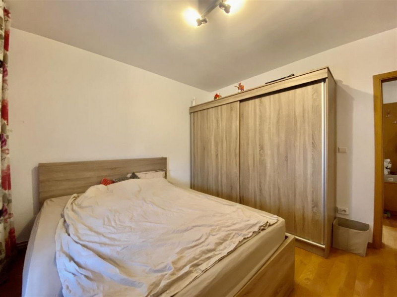 Apartament 3 camere, 76 mp, mobilat complet - ID V465
