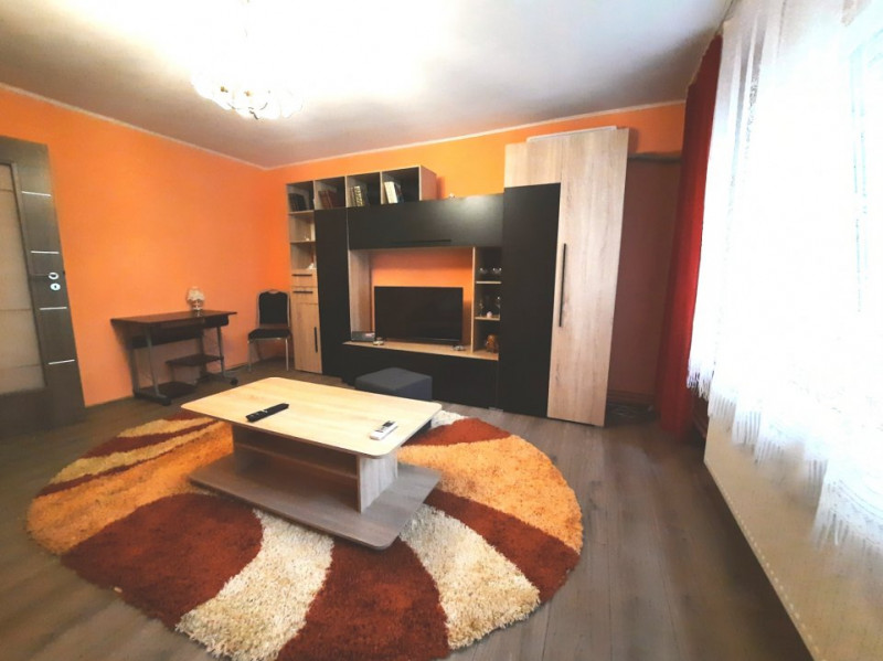 Prima inchiriere, mobilat nou! 2 camere decomandate zona Mircea cel Batran
