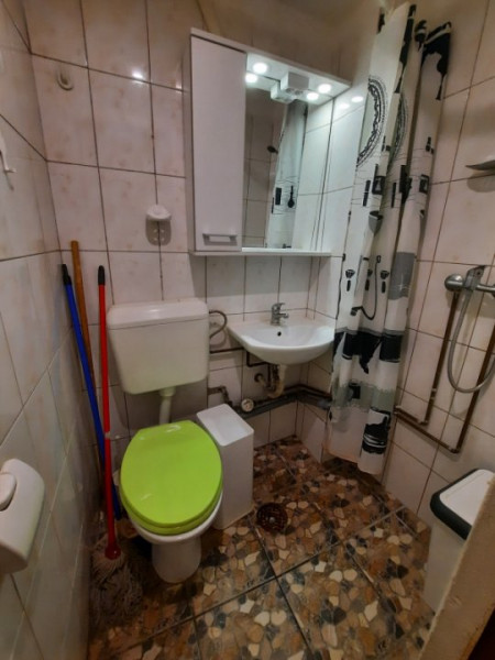 Garsoniera la parter zona Complex Studentesc, (Bld Eroilor 47) 0% comision!