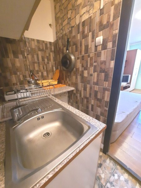 Garsoniera la parter zona Complex Studentesc, (Bld Eroilor 47) 0% comision!