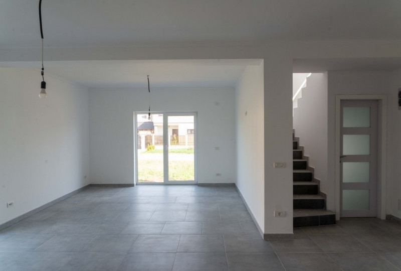 1/2 Duplex în Dumbrăvița - 145 mp | Comision 0%