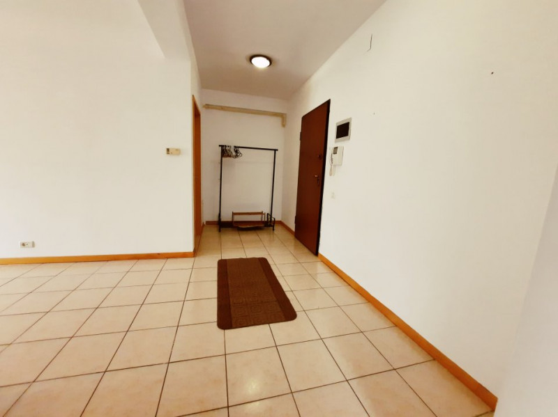 Apartament cu 2 camere bloc nou, Zona Aradului - Fac. USABT 