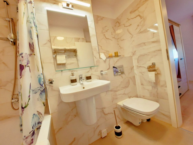 Regim Hotelier - 3 camere, central, lux, bloc nou - Complexul City of Mara