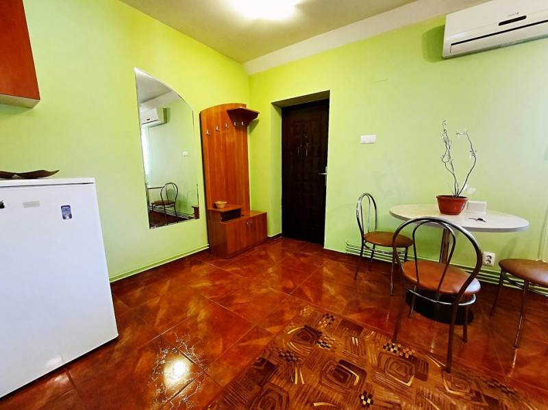 Apartament frumos! Central vis-a-vis de ISHO zona Neptun. 0% Comision!