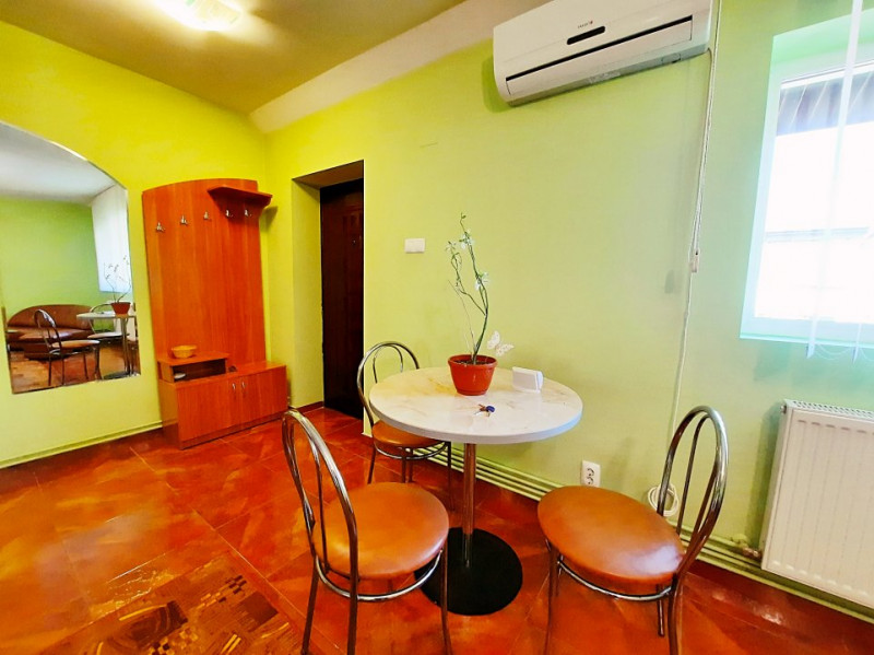 Apartament frumos! Central vis-a-vis de ISHO zona Neptun. 0% Comision!