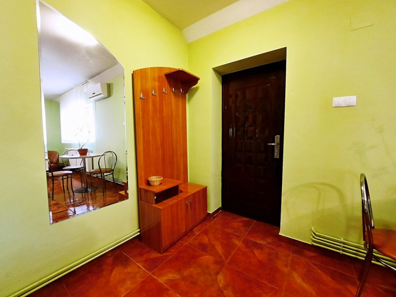 Apartament frumos! Central vis-a-vis de ISHO zona Neptun. 0% Comision!