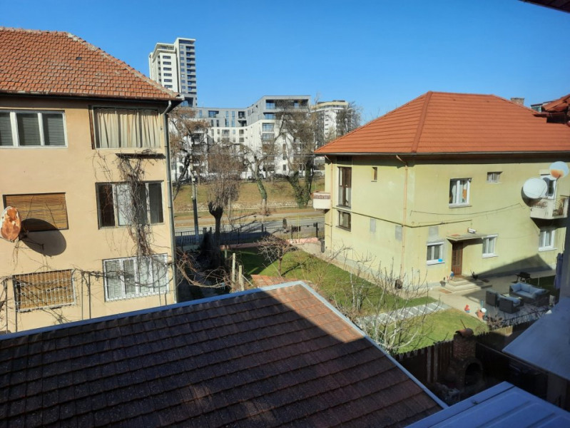 Apartament frumos! Central vis-a-vis de ISHO zona Neptun. 0% Comision!