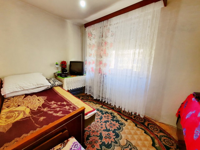 Apartament cu 4 camere etaj 2, zona - Girocului Județean, 0% Comision!