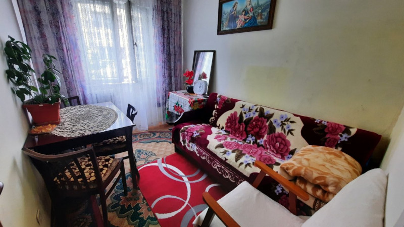 Apartament cu 4 camere etaj 2, zona - Girocului Județean, 0% Comision!