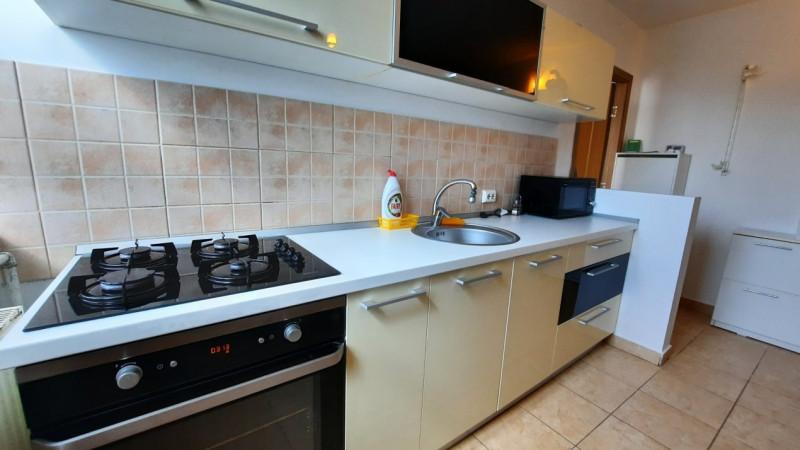 Apartament elegant decomandat mobilat si utilata. Zona Sagului-Kiriac.