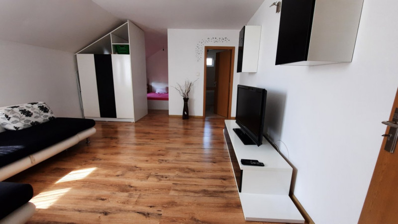 Apartament elegant decomandat mobilat si utilata. Zona Sagului-Kiriac.