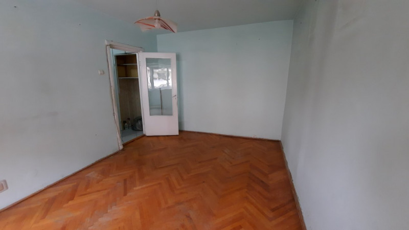 Garsoniera confort I etajul 1, bloc izolat in zona Torontal - Matei Basarab 
